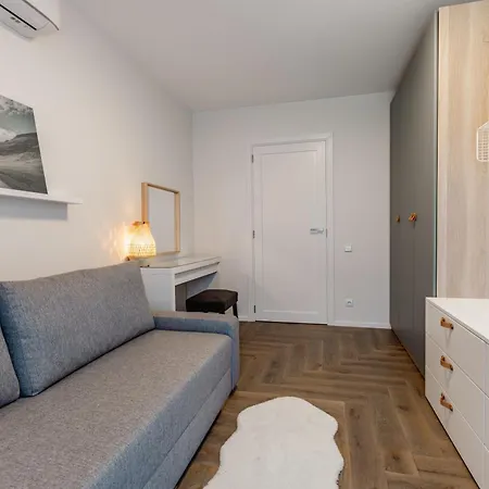 Hill Garden Residense *