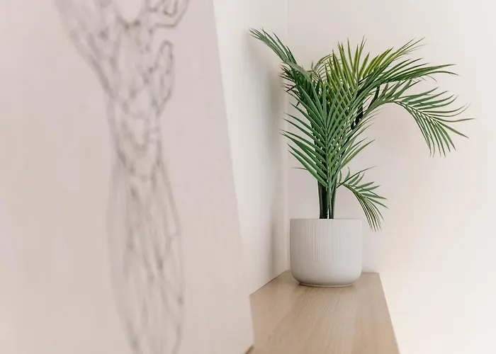 Hill Garden Residense Апартаменти *