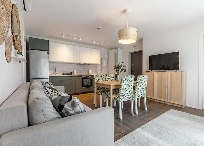 Hill Garden Residense דירה